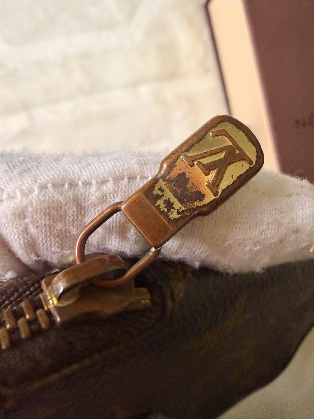 Louis Vuitton RARE Zippy zip around 6 key Cles/ card holder - Picture 11 of 16